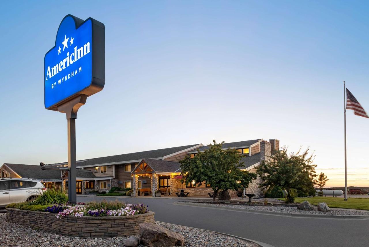 Americinn By Wyndham Roseau Ngoại thất bức ảnh
