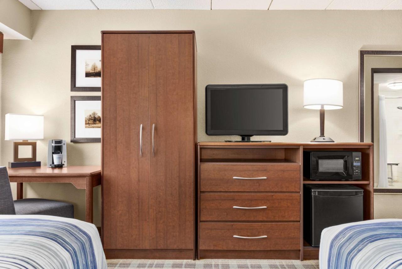 Americinn By Wyndham Roseau Ngoại thất bức ảnh